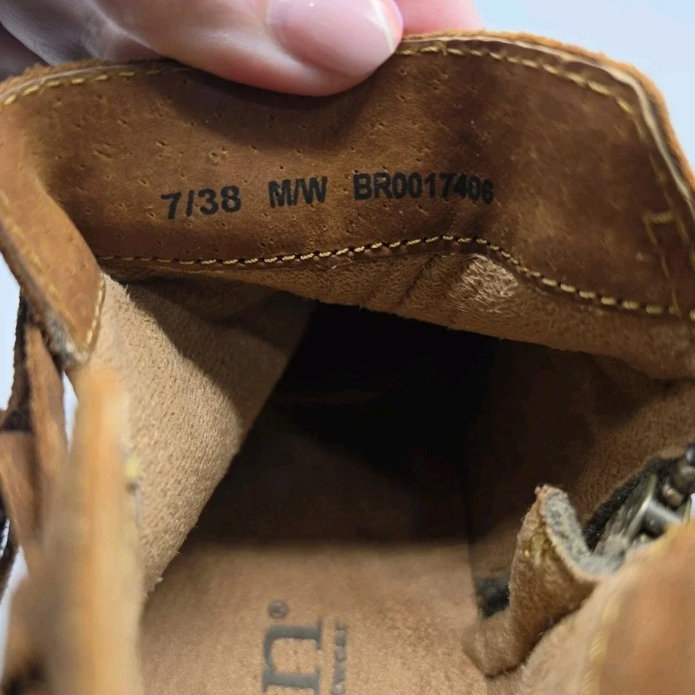 Born Wynter II Boots Womens 7 Brown Leather Chukka Booties Wrap Tie‎ Zipper